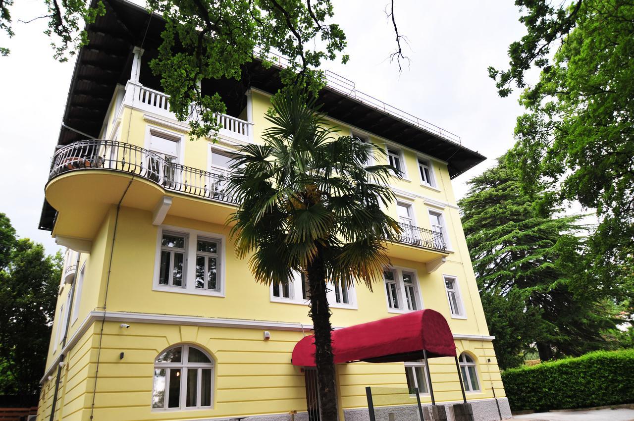 Hotel Villa Laurel Lovran Exteriér fotografie